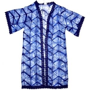 Medium Lularoe Chloe Blue print with Lace Trim Kimono/Cover Up fits 10/16